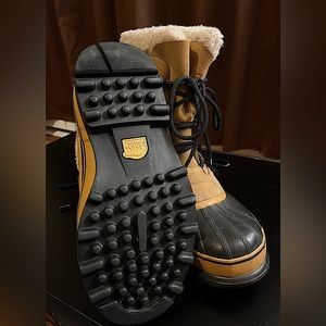 Sorel Waterproof Winter Snow Boots , Caribou 2 ,  Size 8